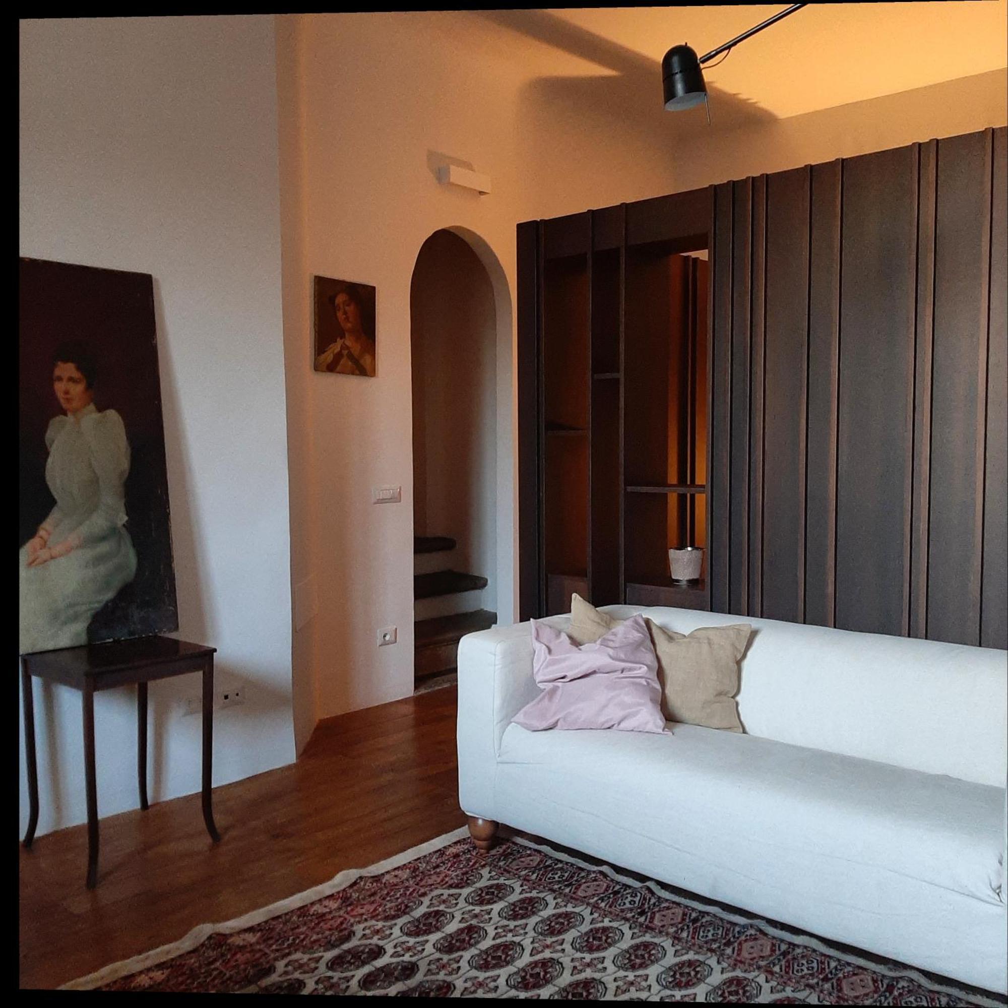 Palazzo Larioni Dei Bardi Apartment Florence Room photo